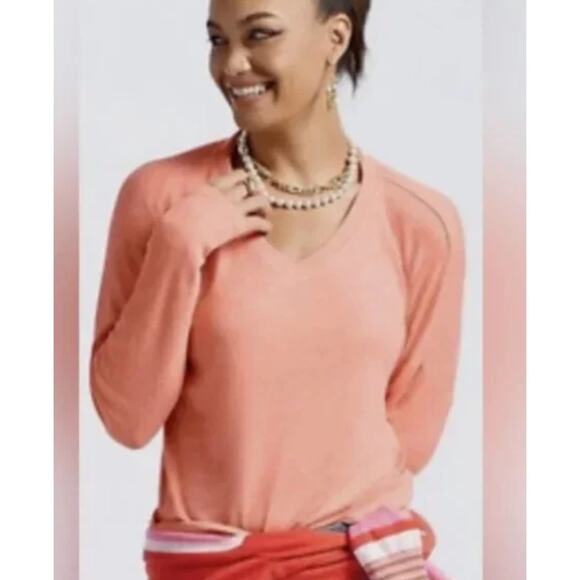 CAbi Serenity Tee Size XS Cantaloupe Orange Color Long Sleeves V Neck 6121 - Picture 2 of 6